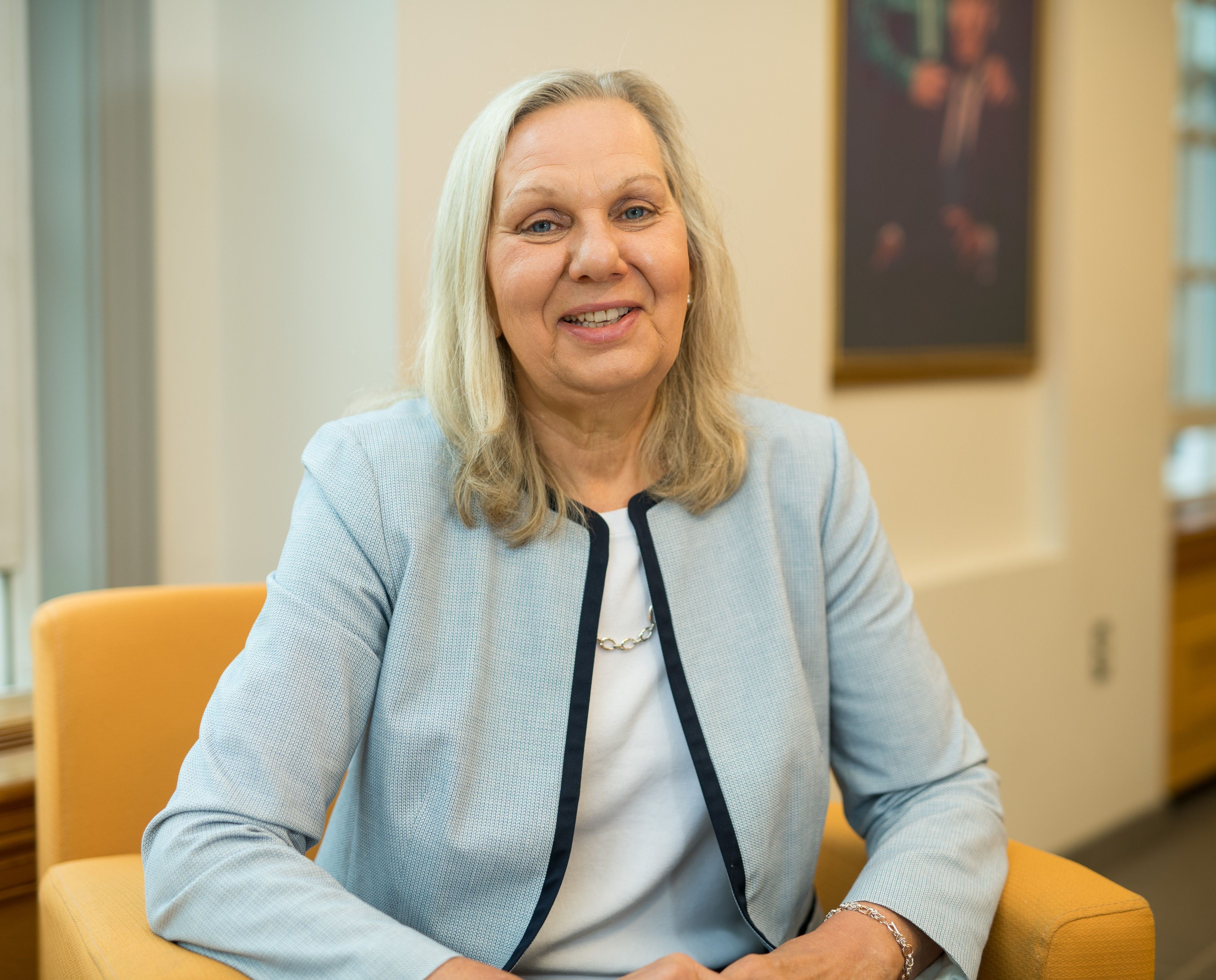 Linda A. Ratsep | Norwich University - Online