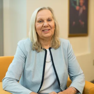 Linda Ratsep headshot