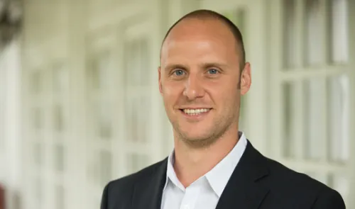 Sean Freitag headshot
