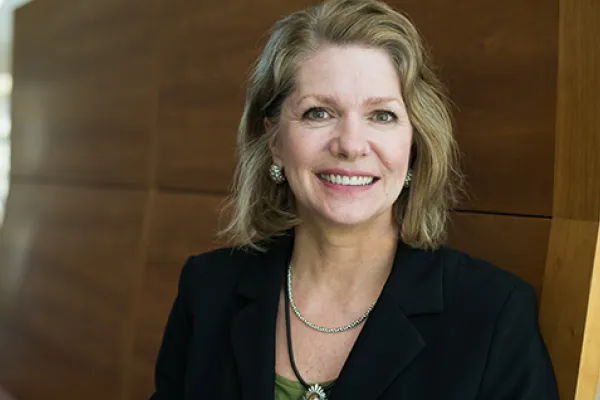 Debra Kobus headshot